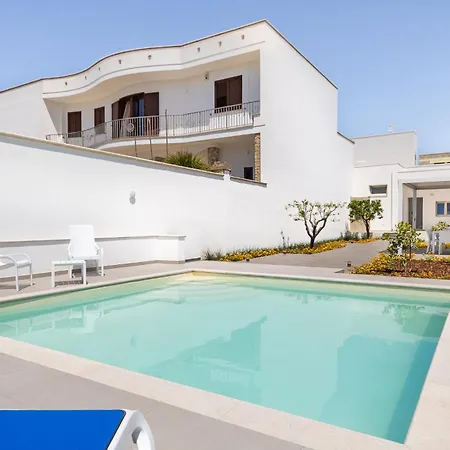 Holiday home Il Giardino Degli Agrumi By Salentovacanzeaffitti *